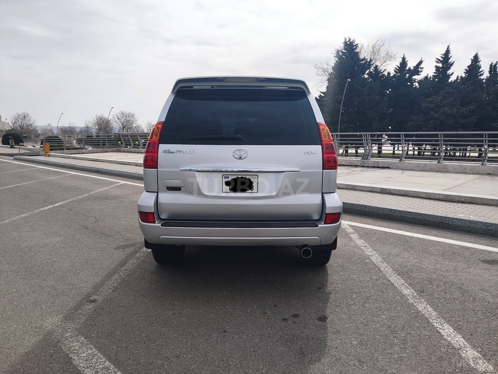 Toyota Land Cruiser Prado