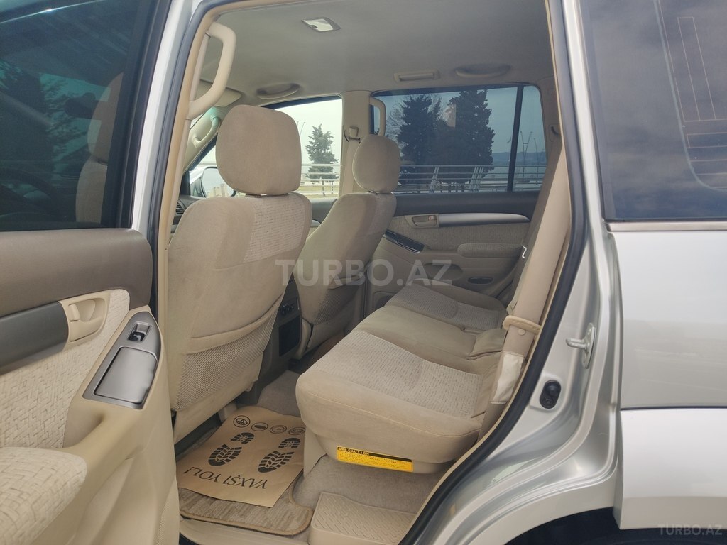 Toyota Land Cruiser Prado