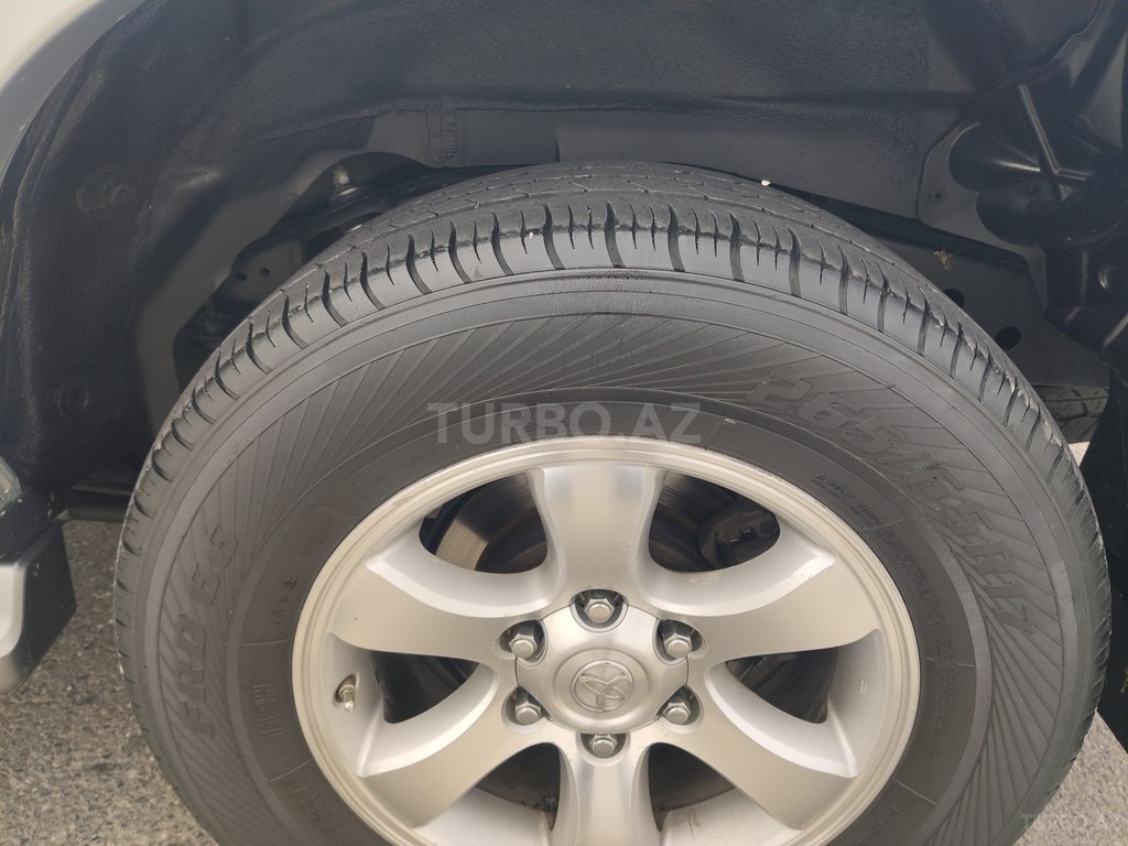 Toyota Land Cruiser Prado