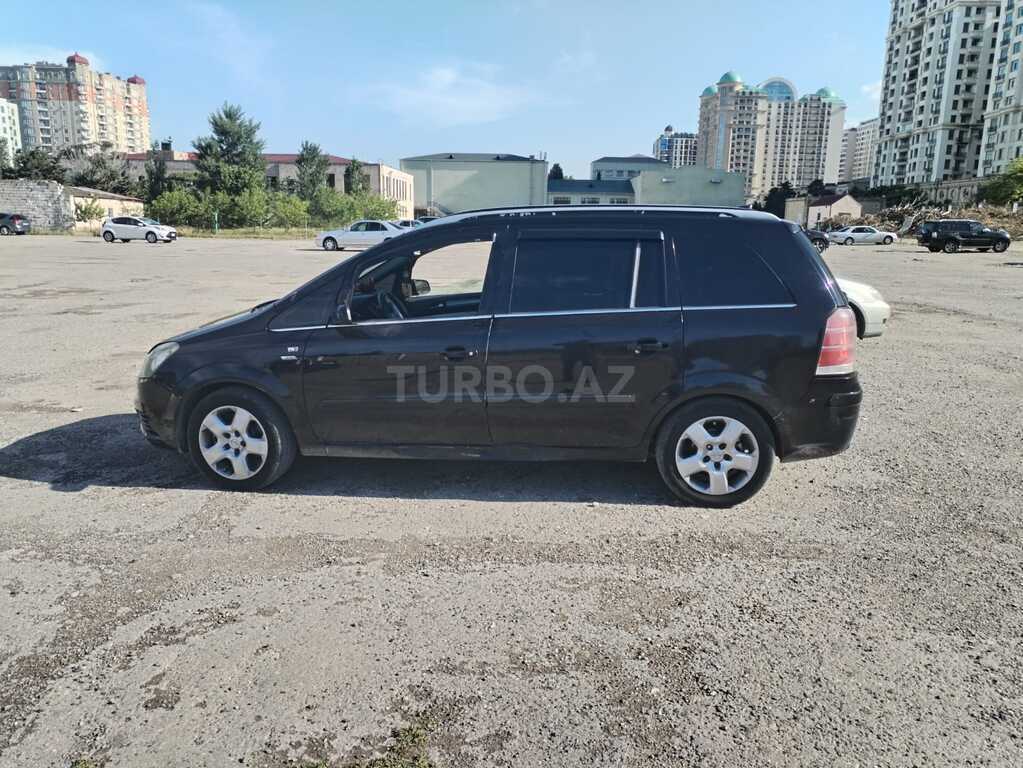 Opel Zafira