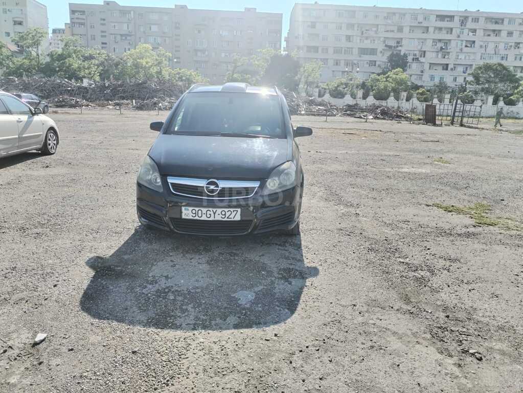 Opel Zafira