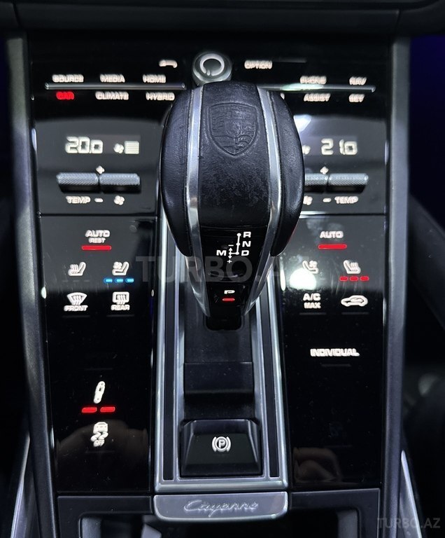 Porsche Cayenne Turbo S E-Hybrid