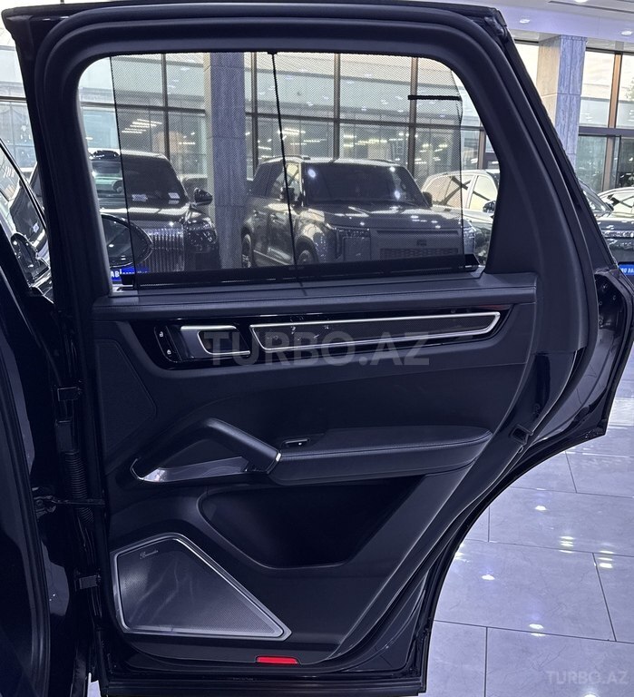 Porsche Cayenne Turbo S E-Hybrid