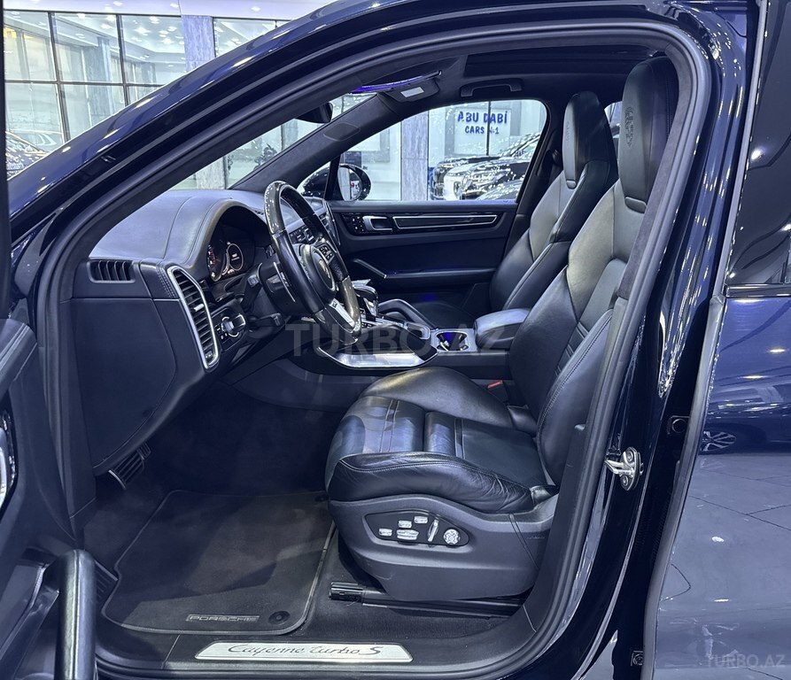 Porsche Cayenne Turbo S E-Hybrid