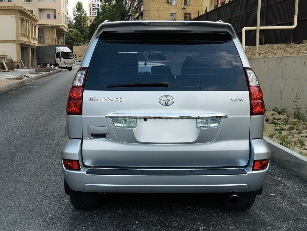 Toyota Land Cruiser Prado