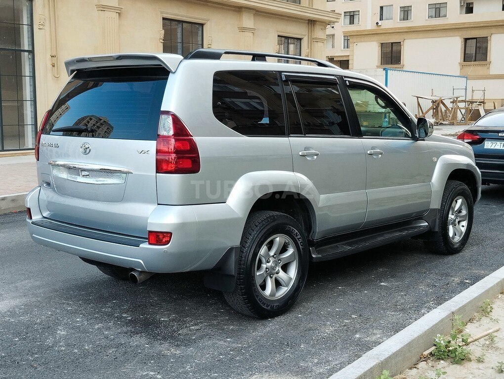 Toyota Land Cruiser Prado