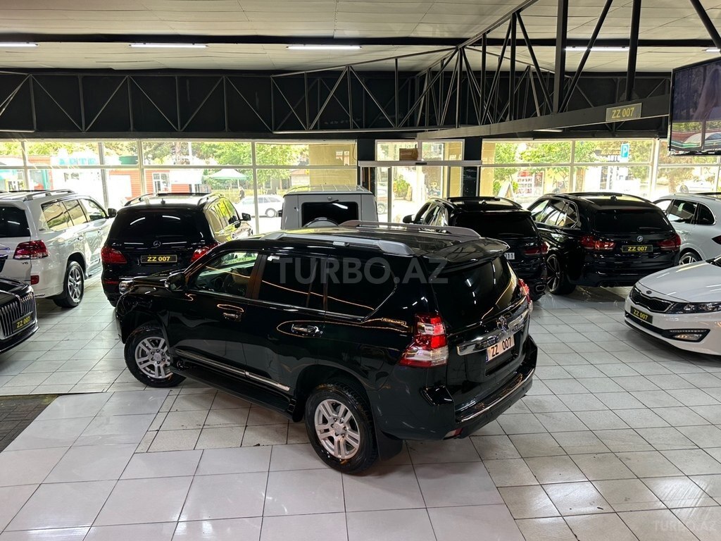 Toyota Land Cruiser Prado