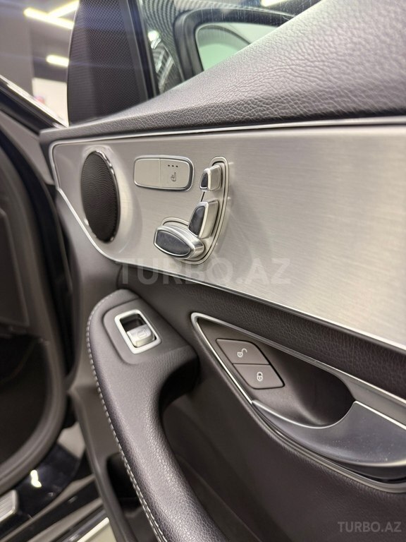 Mercedes C 300 4MATIC