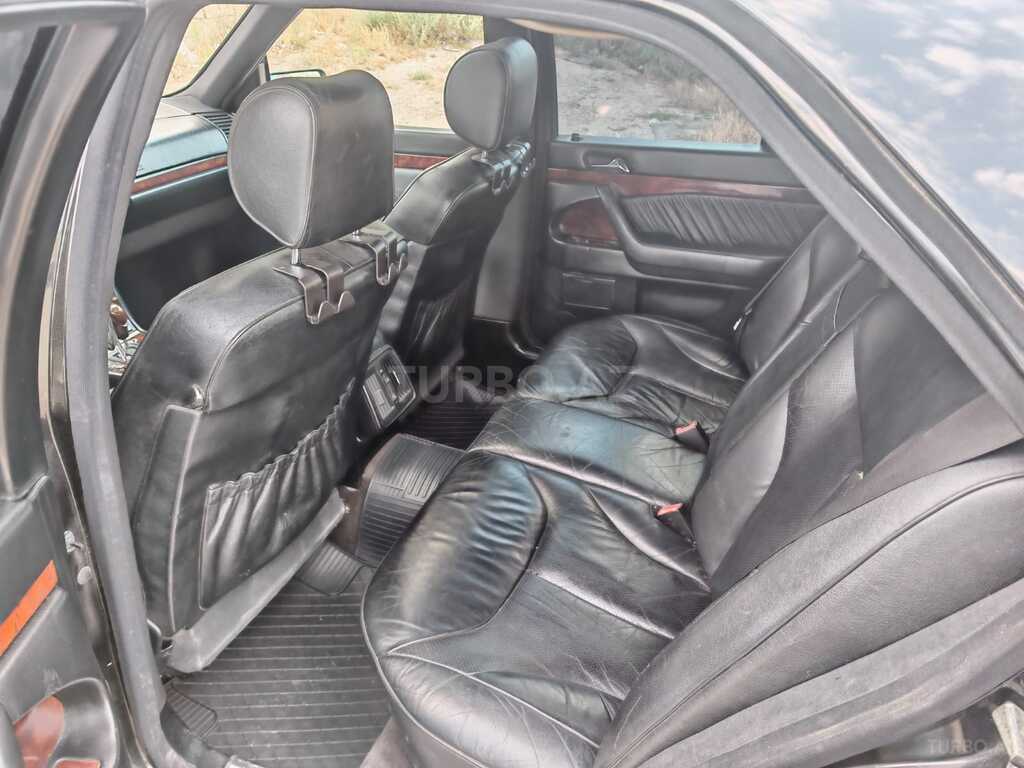 Mercedes S 300