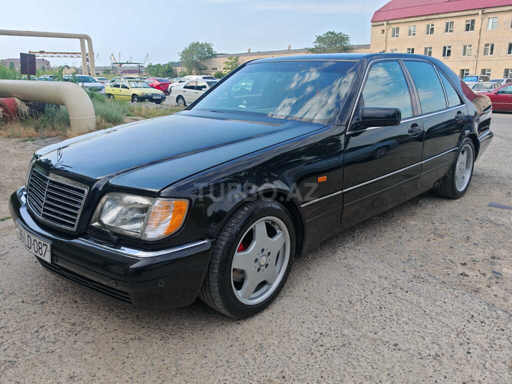 Mercedes S 300