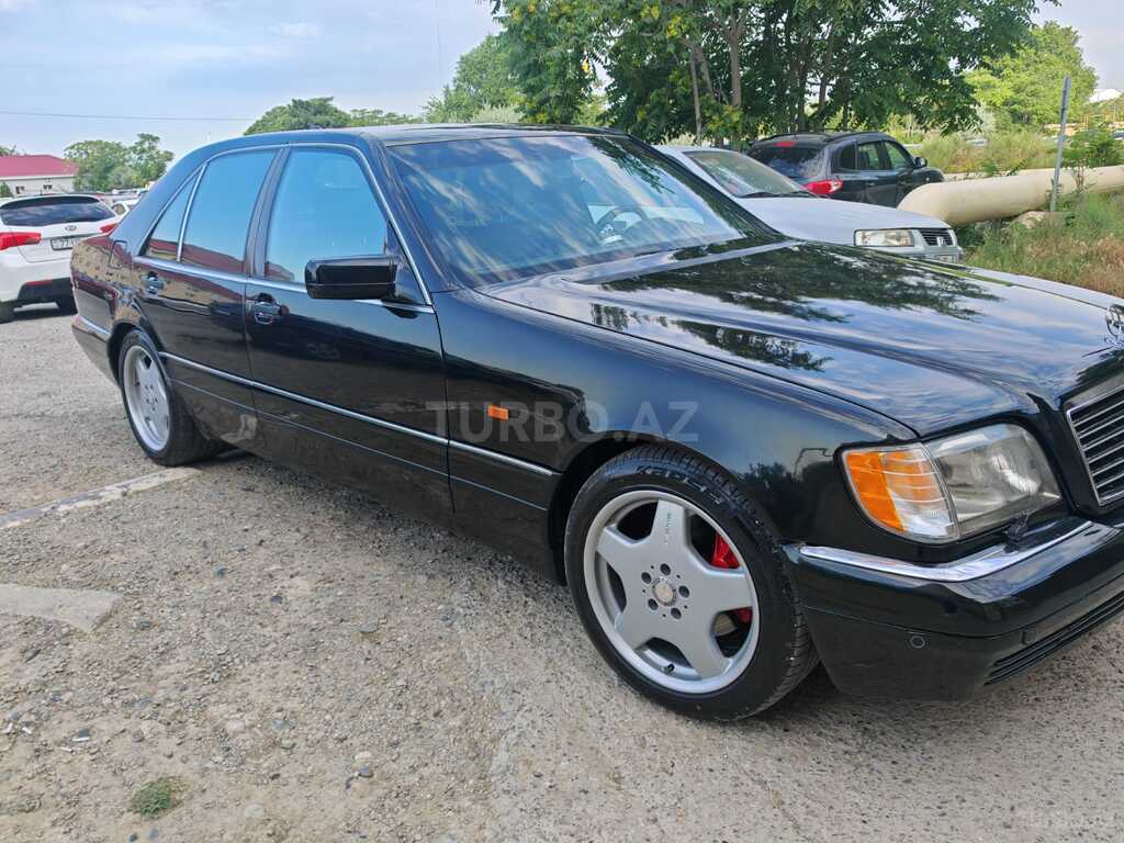 Mercedes S 300