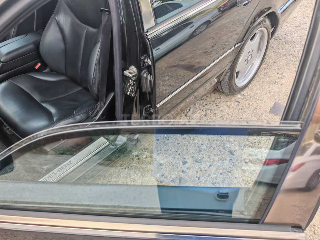 Mercedes S 300