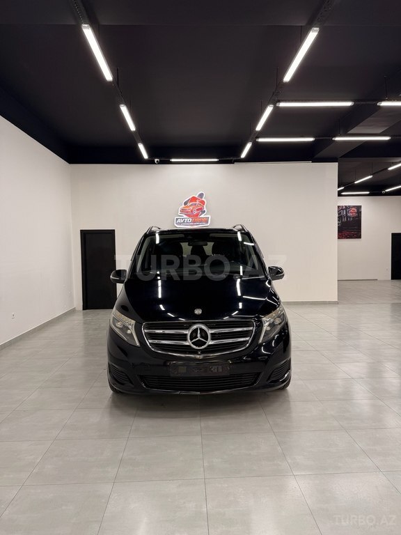 Mercedes V 250