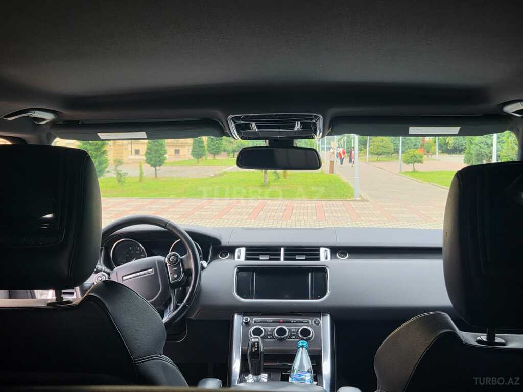 Land Rover RR Sport