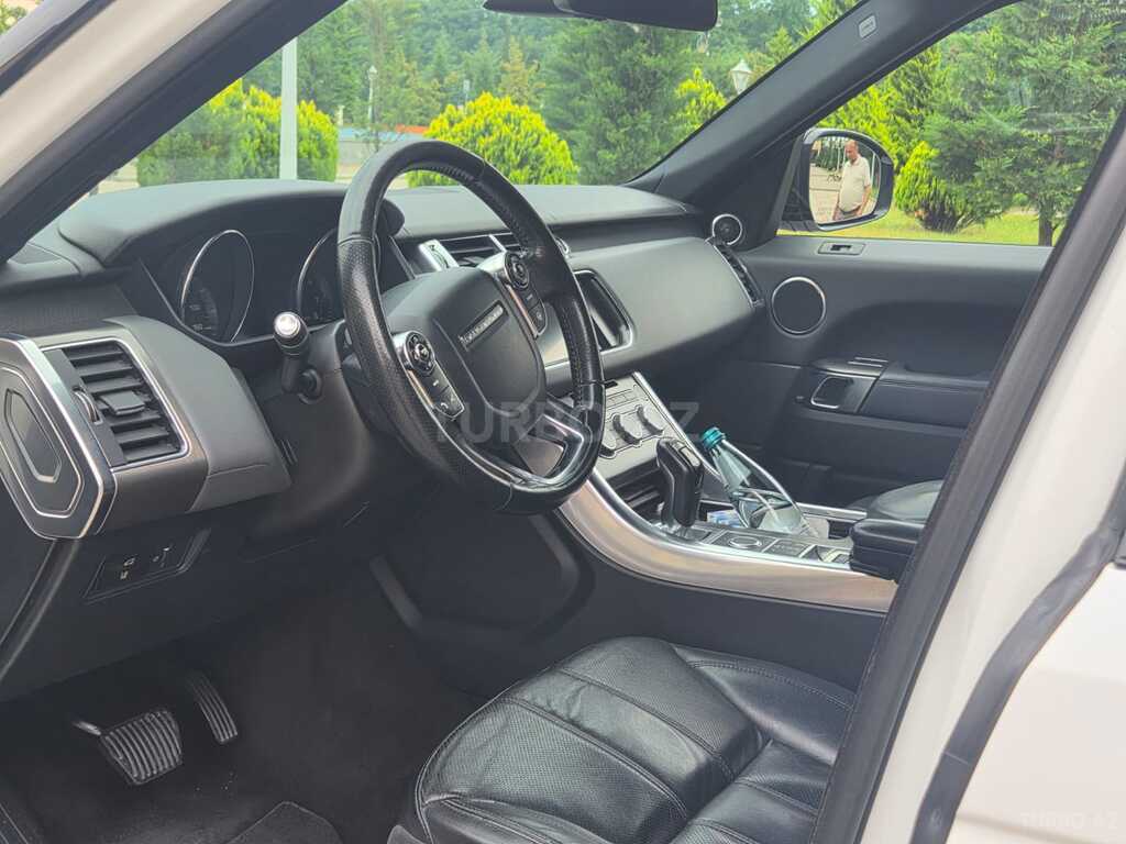 Land Rover RR Sport