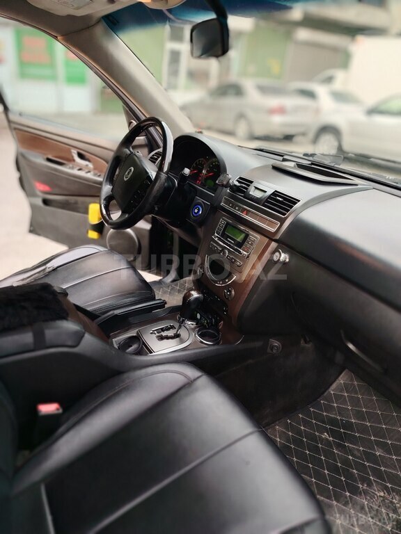Ssang Yong Rexton