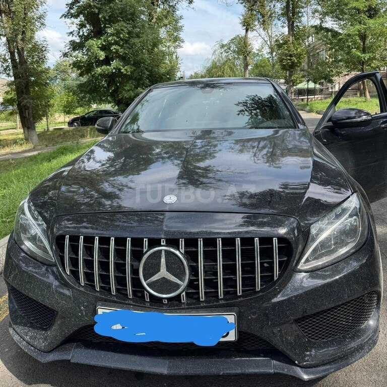 Mercedes C 43 AMG 4MATIC