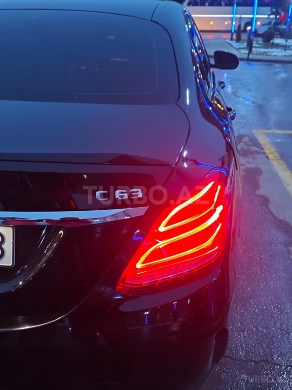 Mercedes C 43 AMG 4MATIC