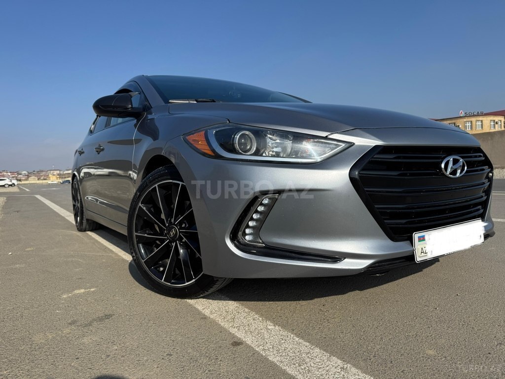 Hyundai Elantra