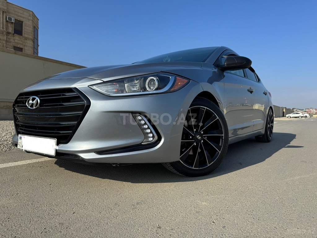 Hyundai Elantra