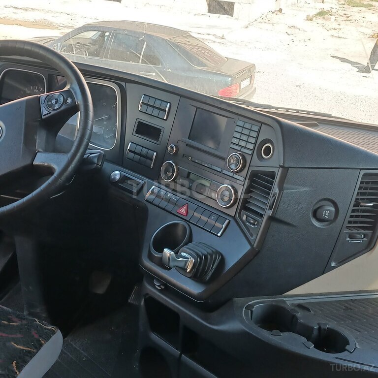 Mercedes Actros 1846