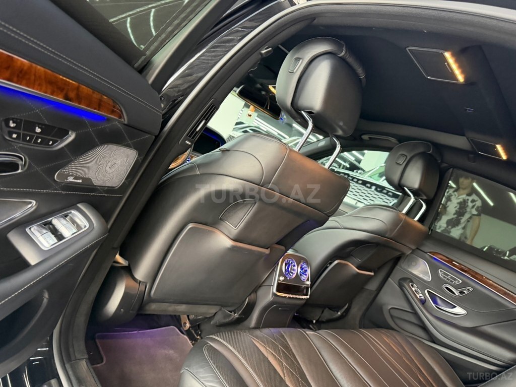 Mercedes S 400 d