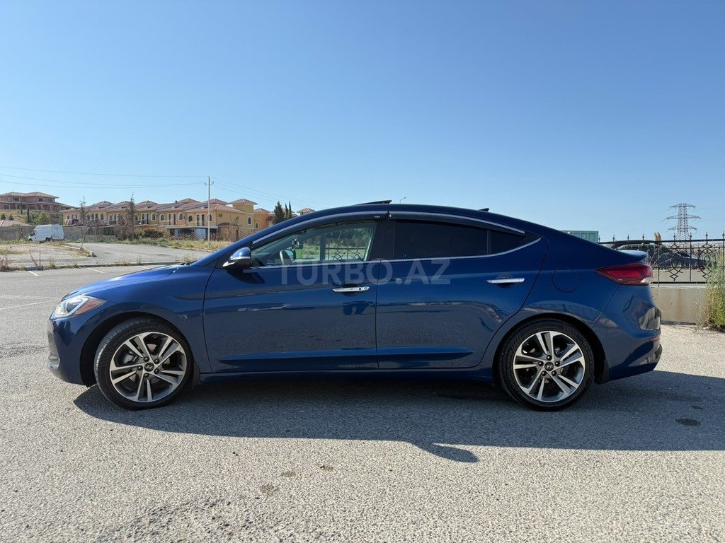 Hyundai Elantra
