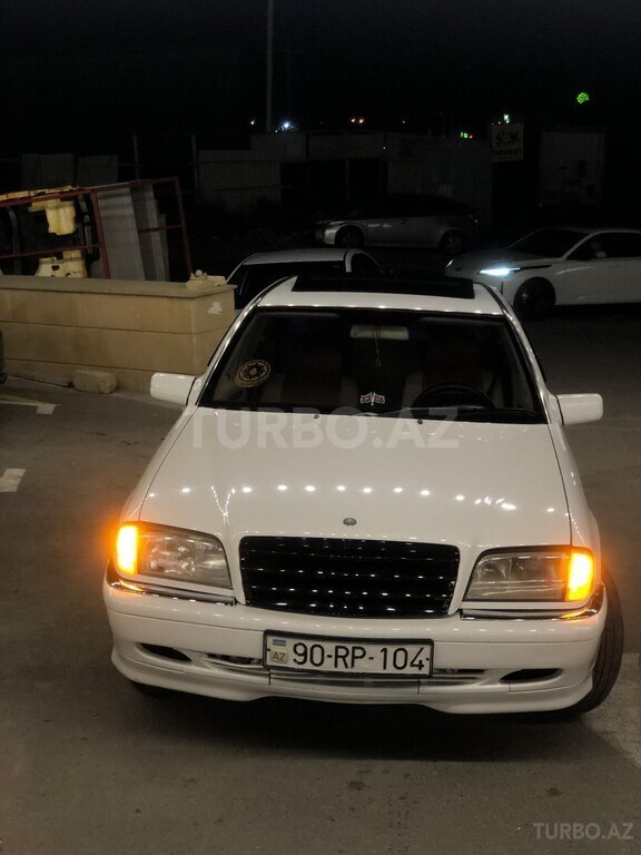 Mercedes C 230