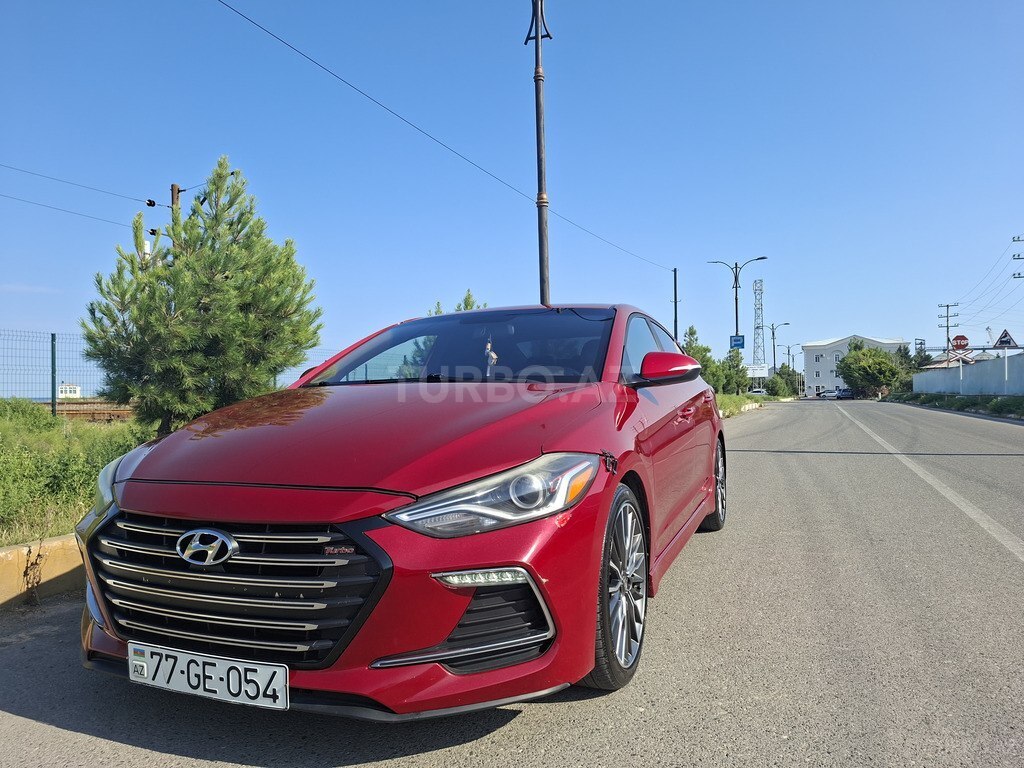 Hyundai Elantra