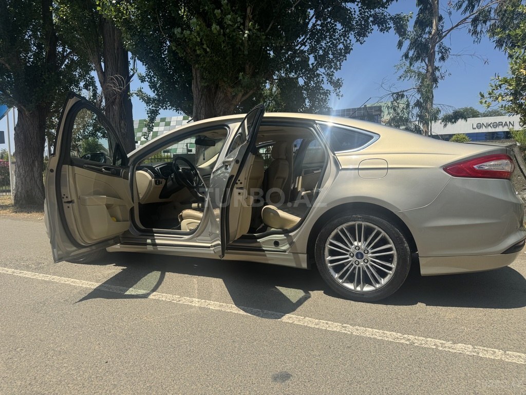 Ford Fusion (North America)
