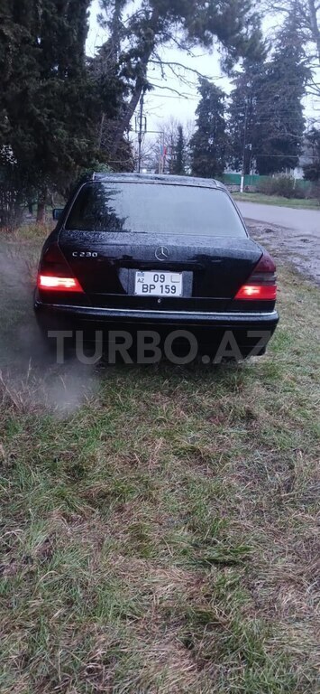Mercedes C 230