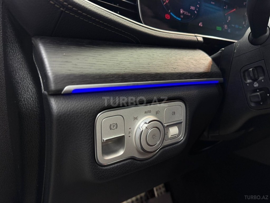 Mercedes GLS 450 4MATIC