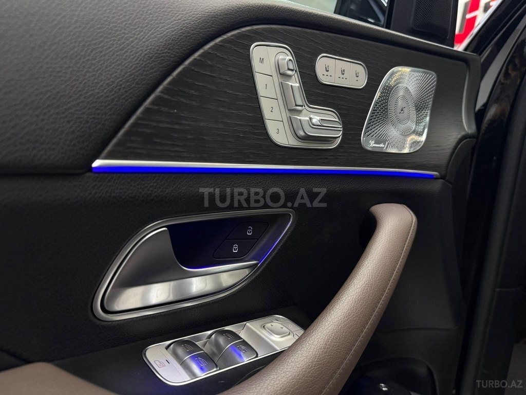Mercedes GLS 450 4MATIC
