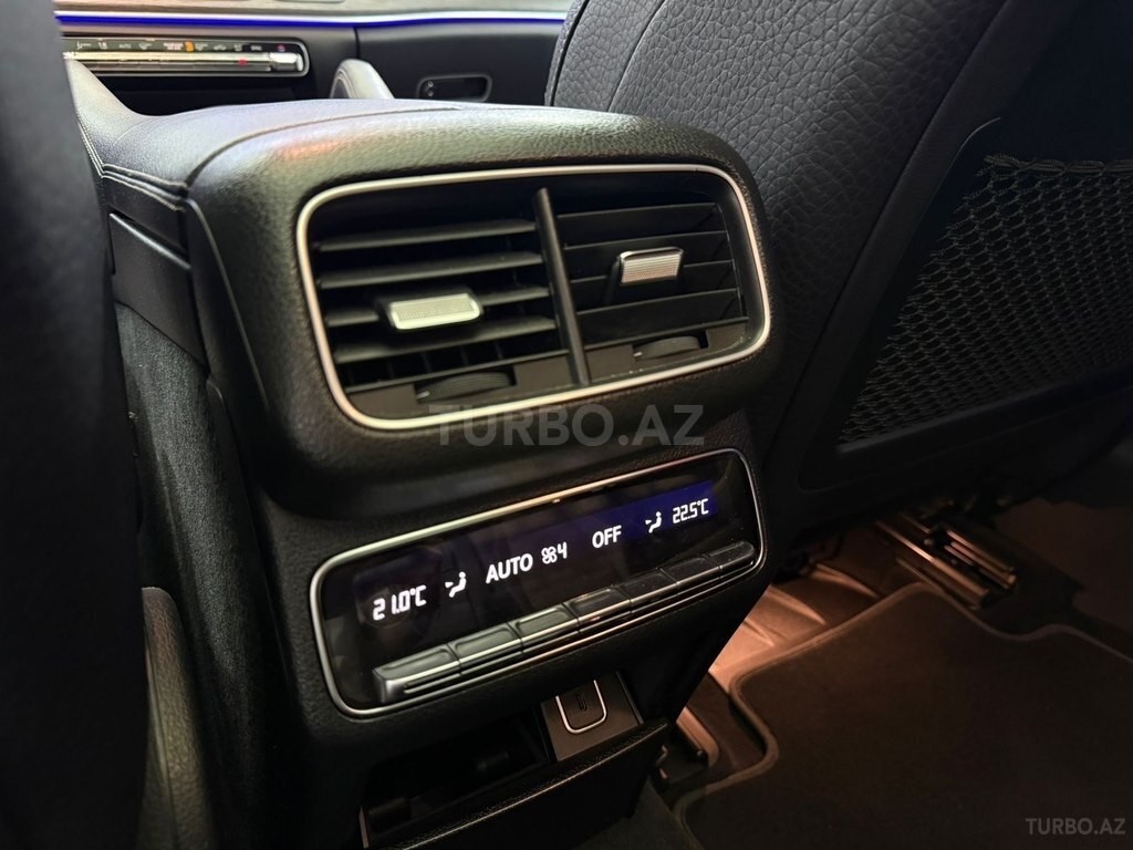 Mercedes GLS 450 4MATIC