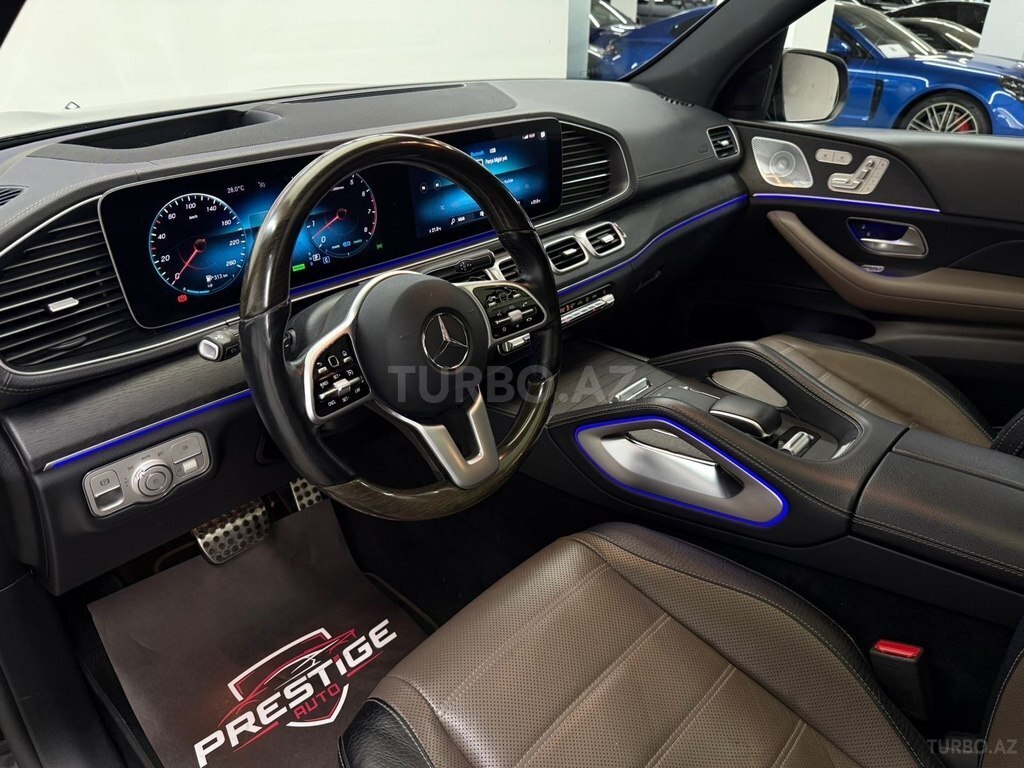 Mercedes GLS 450 4MATIC