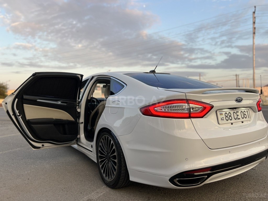 Ford Fusion (North America)