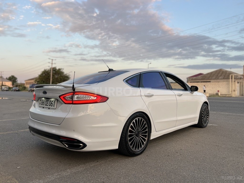 Ford Fusion (North America)