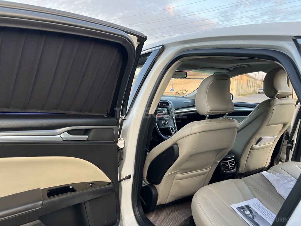 Ford Fusion (North America)