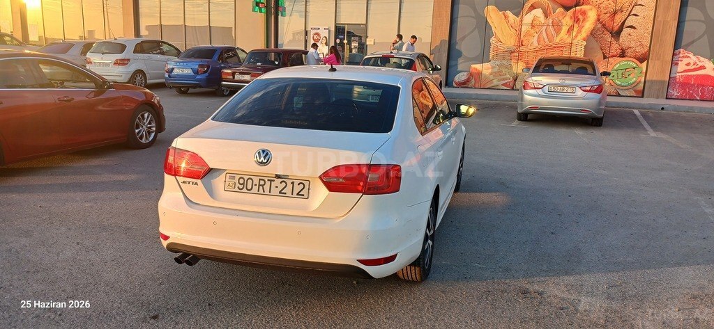 Volkswagen Jetta
