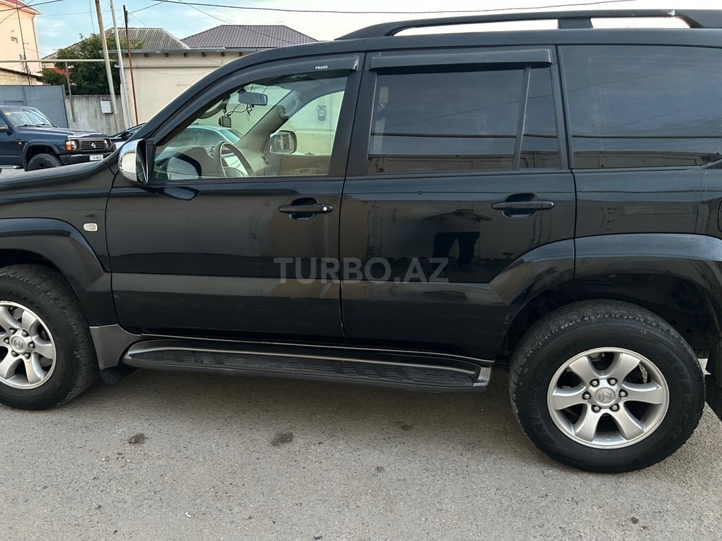 Toyota Land Cruiser Prado