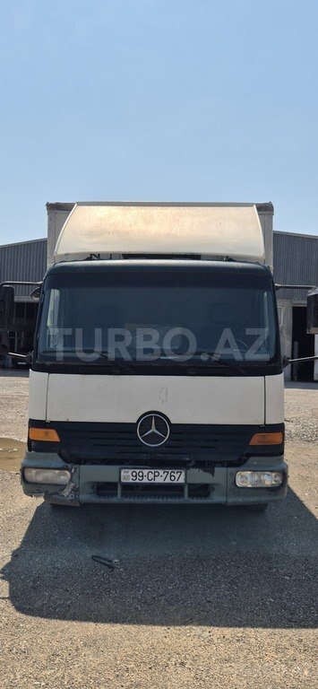 Mercedes Atego 812