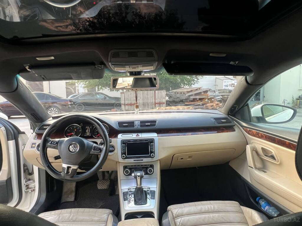 Volkswagen Passat CC