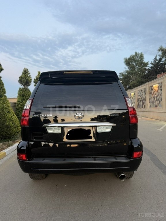 Toyota Land Cruiser Prado