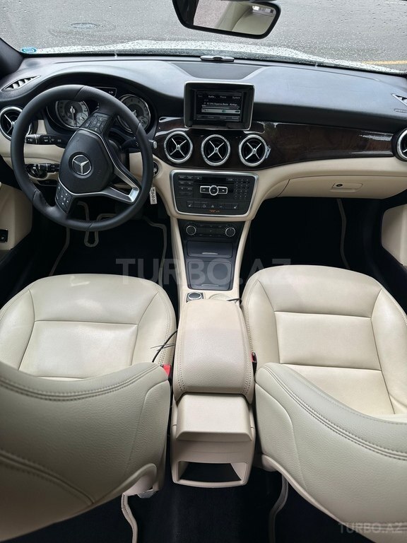 Mercedes CLA 250 4MATIC