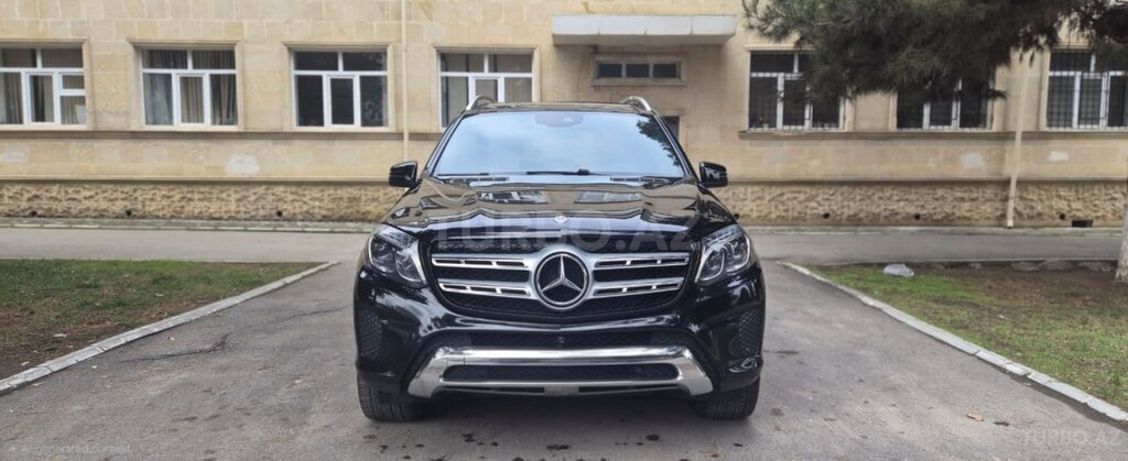 Mercedes GLS 450 4MATIC