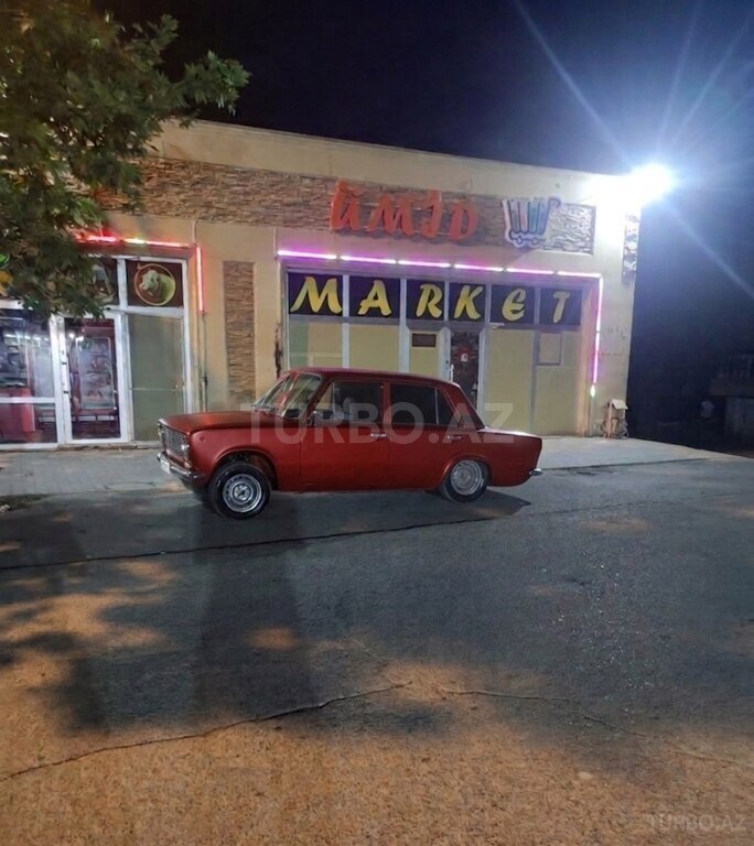 LADA (VAZ) 21011