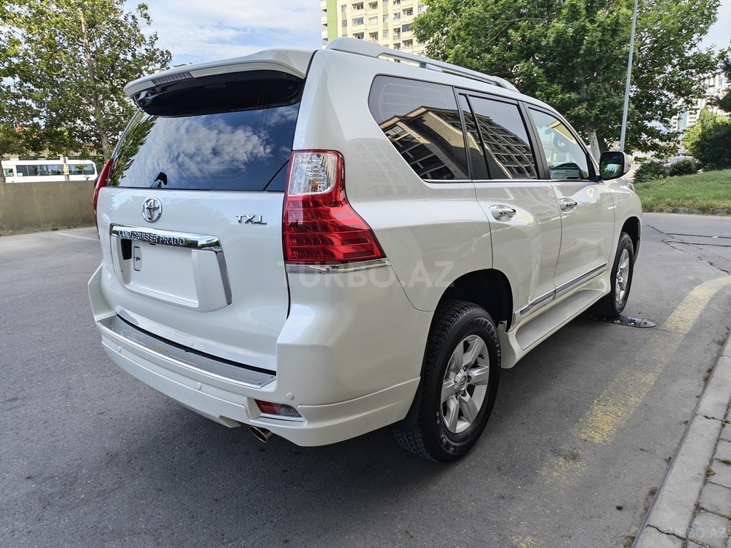 Toyota Land Cruiser Prado