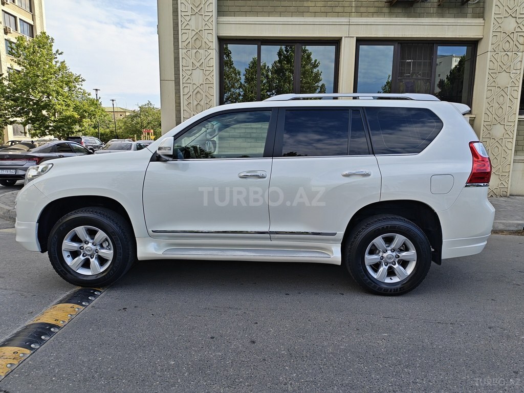 Toyota Land Cruiser Prado