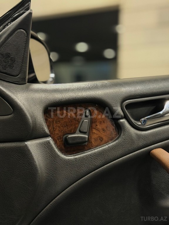 Mercedes CLK 230