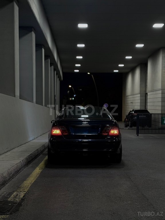 Mercedes CLK 230